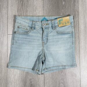 Thereabouts Light Wash Girls' Midi Short Jeans. 6 Reg.